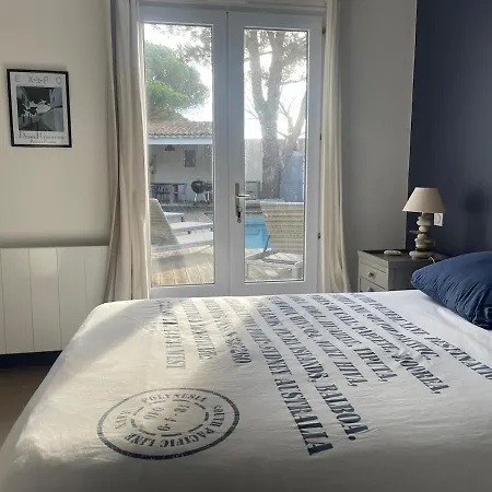 ღ Plein Soleil En Re Spacieuse Avec Piscine & Wifi Feriehus Le Bois-Plage-en-Ré