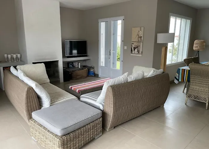 ღ Plein Soleil En Ré Villa Spacieuse avec Piscine&Wifi Сasa de vacaciones Le Bois-Plage-en-Ré